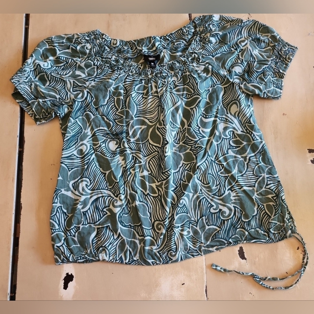 Mossimo tropical print shirt women's medium